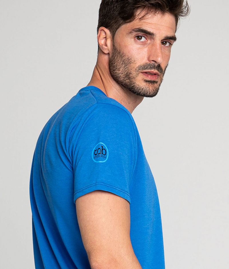 Camiseta antimosquitos hombre cuello pico azul 5