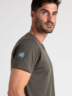 Camiseta antimosquitos hombre cuello pico caqui 5
