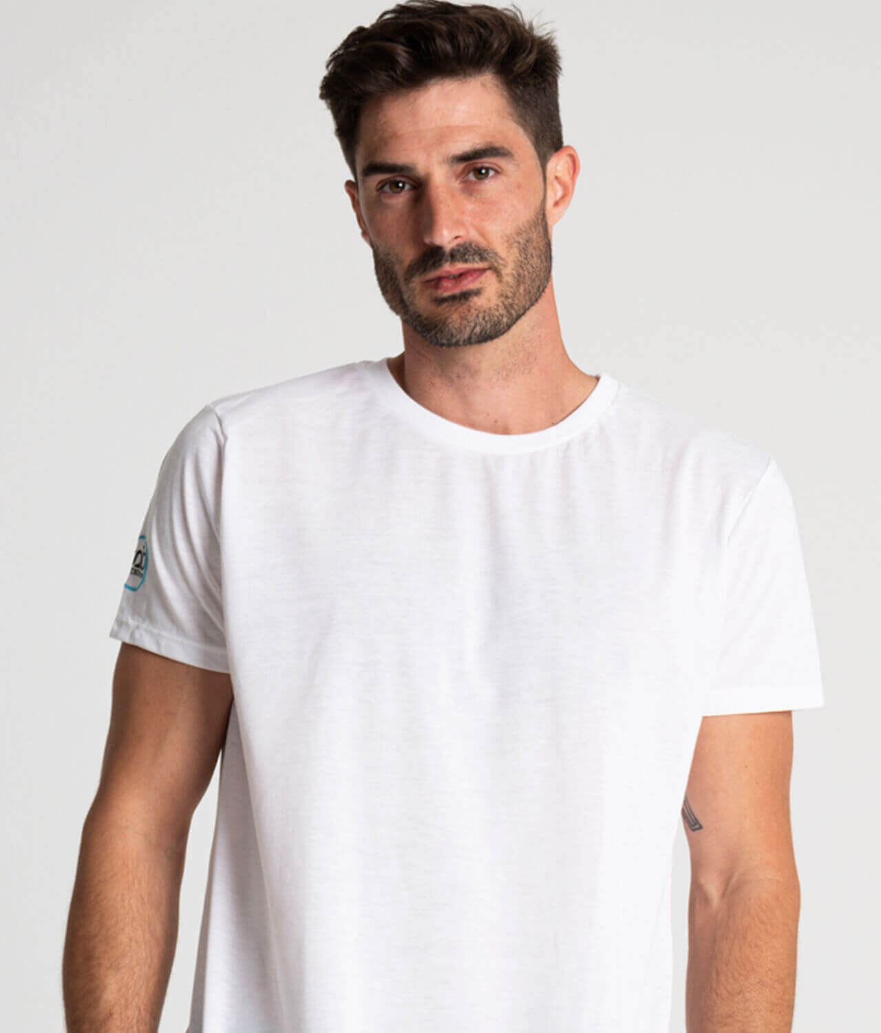 camiseta antimosquitos hombre cuello redondo blanca 1 1